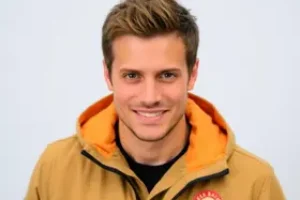 Filho de Luciano Huck descarta carreira na TV e escolhe curso de alto valor